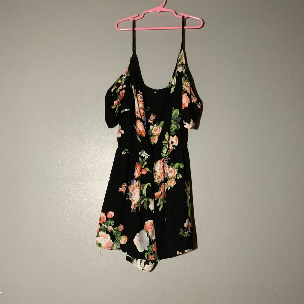 Floral Off-the-shoulder romper